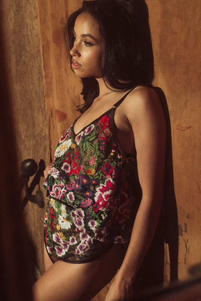 MULTICOLOR TAP SHORTS