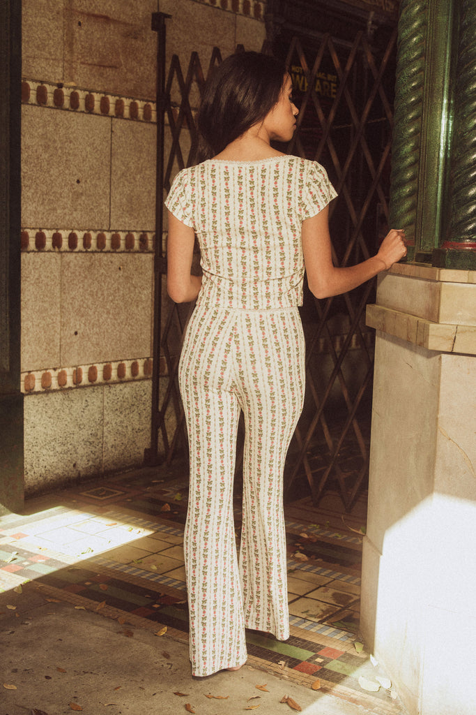 WHITE CAP SLEEVE TOP